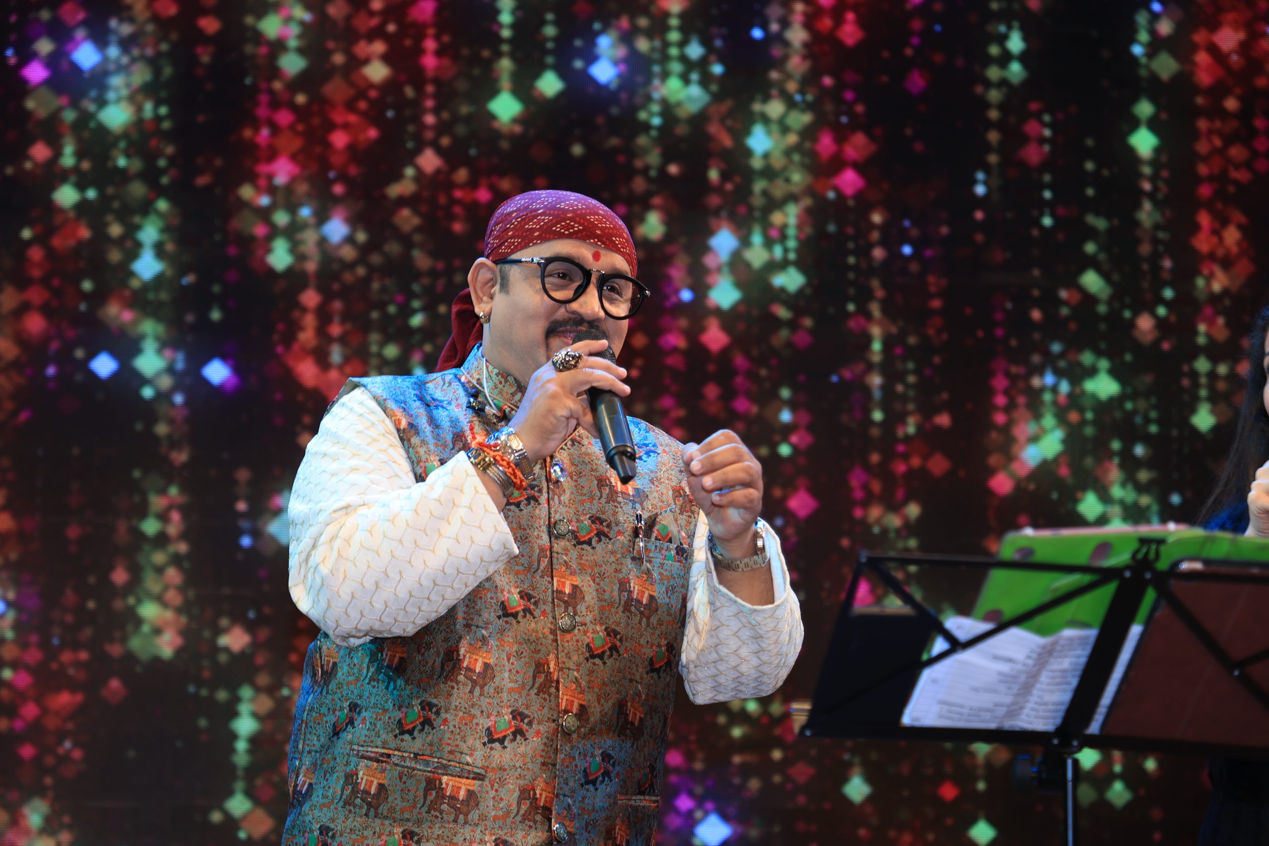 Abhijeet Ghoshal Singer Img 7