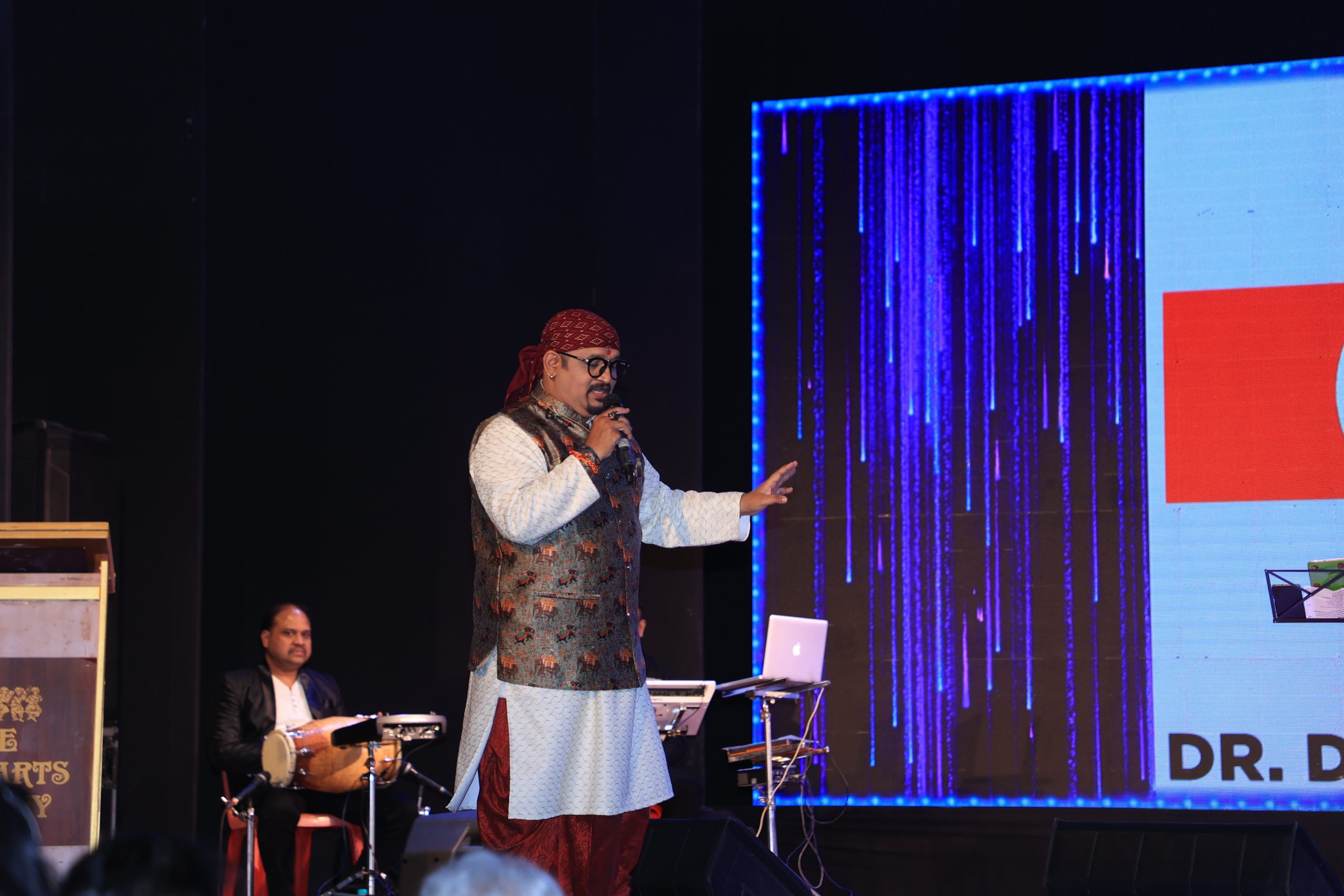 Abhijeet Ghoshal Singer Img 10