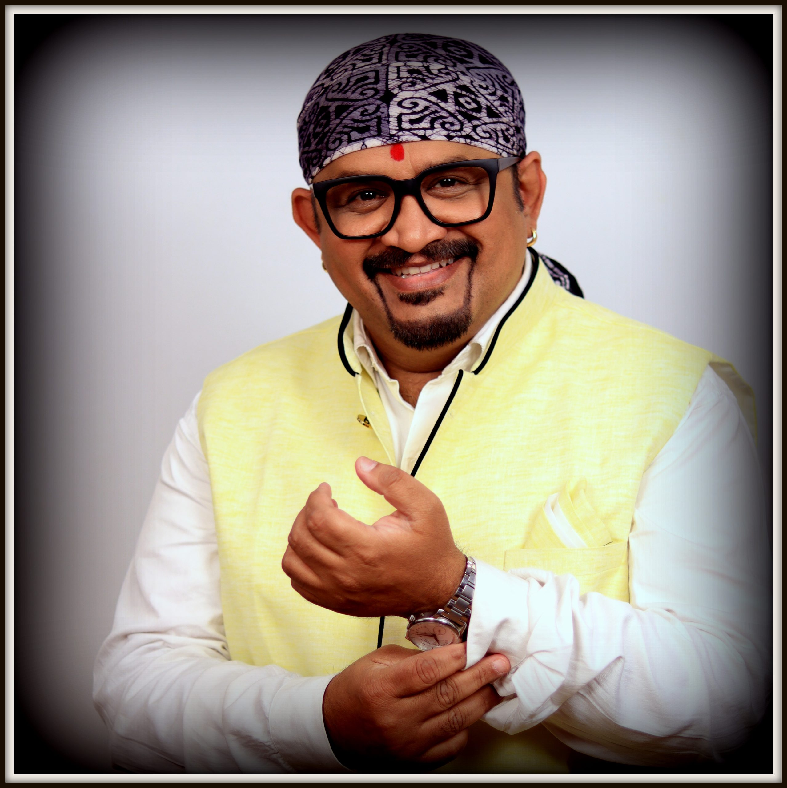 Abhijeet Ghoshal Singer Img 18