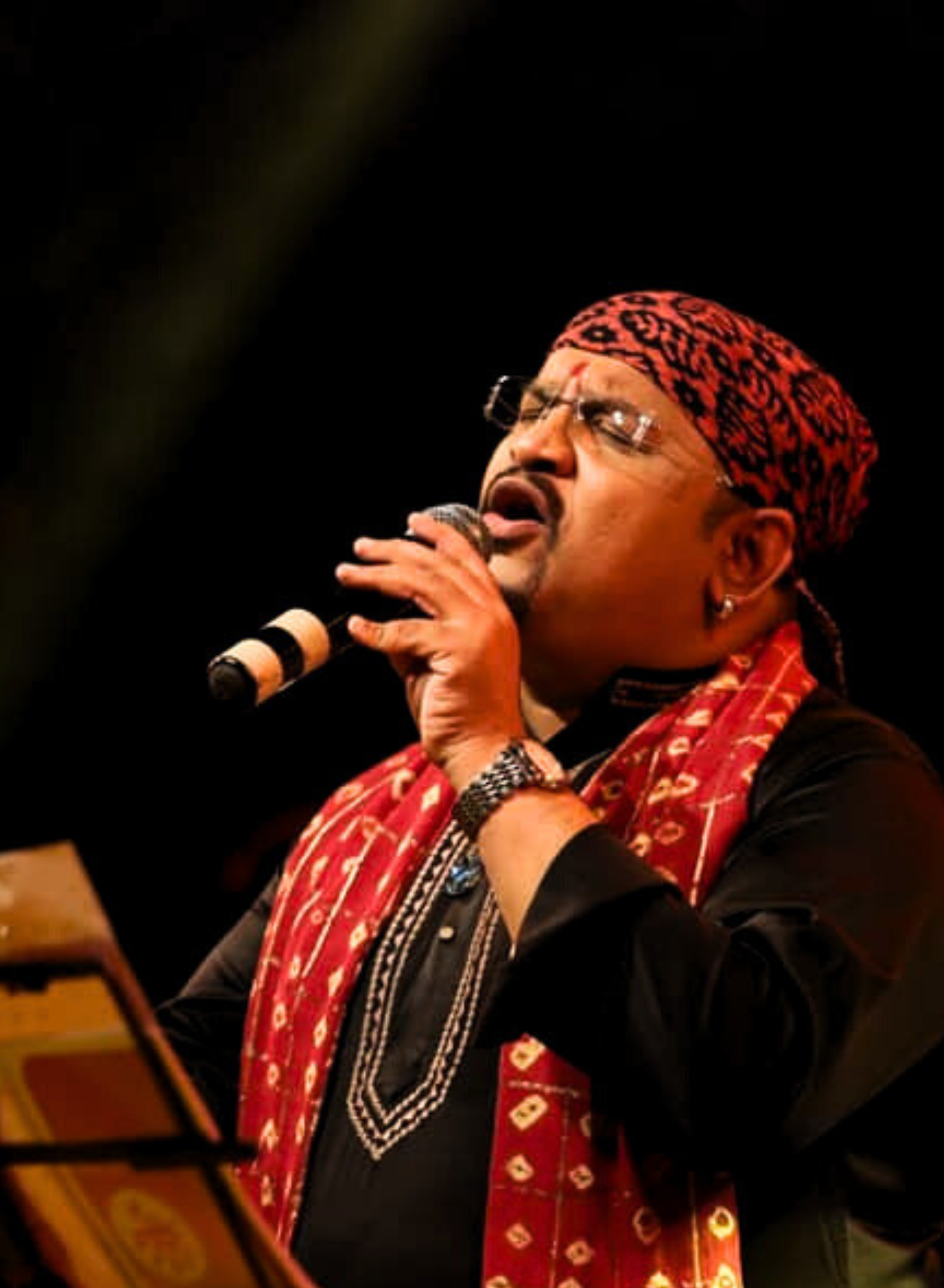 Abhijeet Ghoshal Singer Img 23